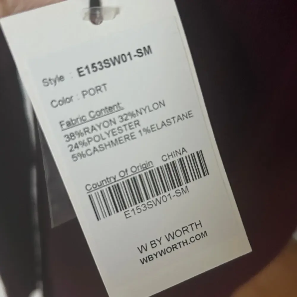 W by Worth NWT Burgundy Cashmere Blend Turtleneck Womens Size Small NEW